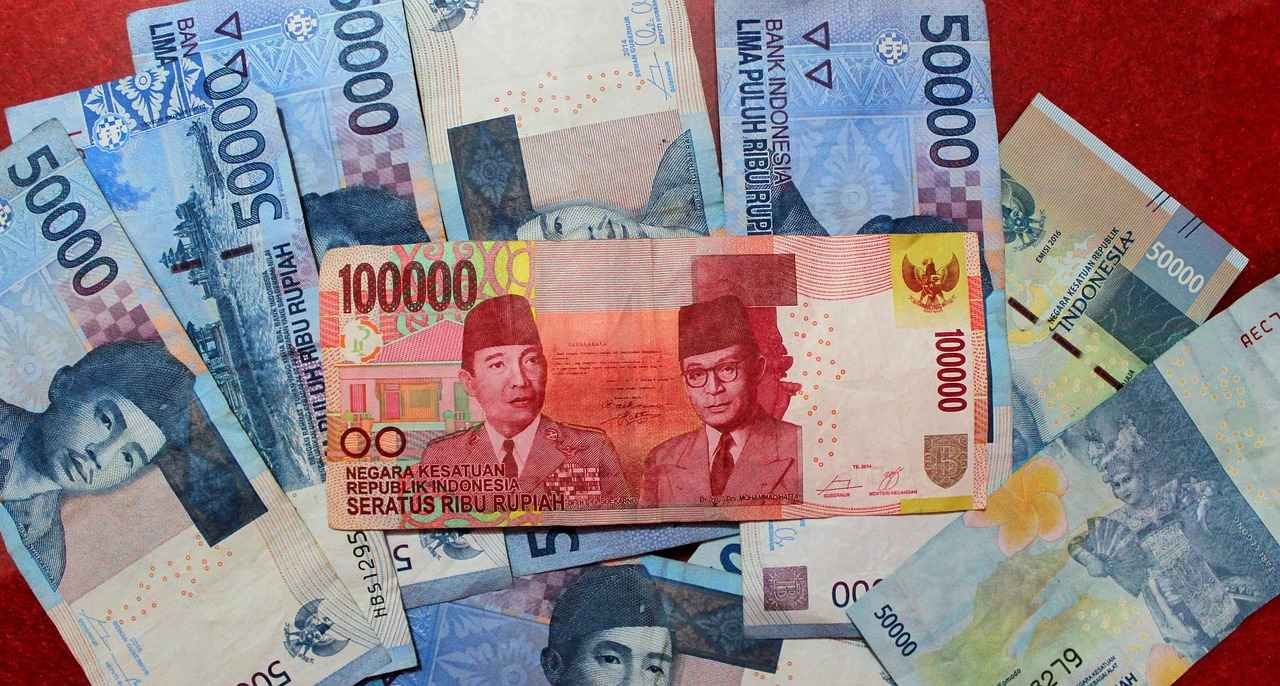 Bansos Penebalan Rp400.000 Cair Mulai Juni 2025, Ini Penjelasan dari Mensos