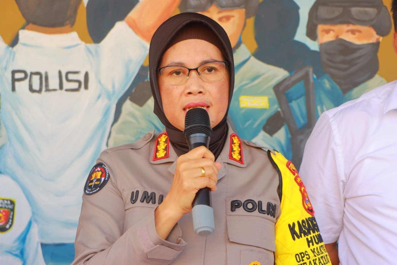 Tiga Orang Pawang Gajah Diturunkan untuk Cegah Konflik di Tanggamus