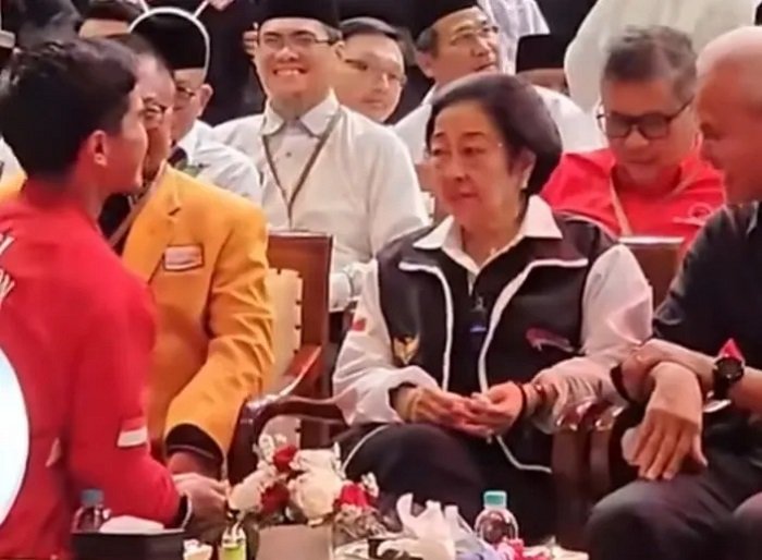 Sungkem Kaesang Pangarep ke Megawati Soekarnoputri Dinilai Gentleman, Warganet Berkomentar